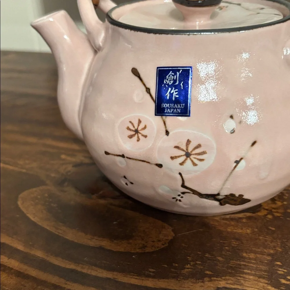 Vintage Sousaku Japan Ceramic Pink Teapot Cherry Blossoms Bamboo Handle - Picture 2 of 8